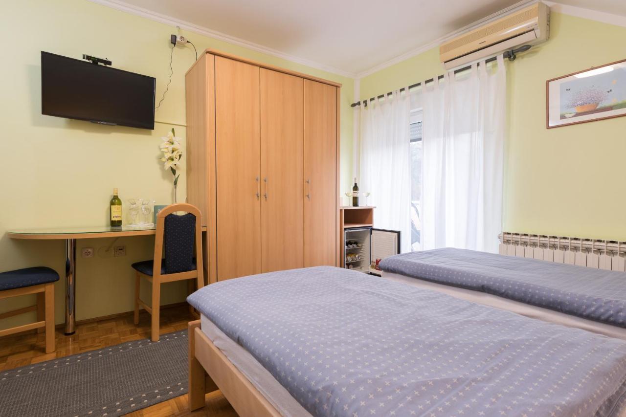 Guest House Bagi Pozega Esterno foto